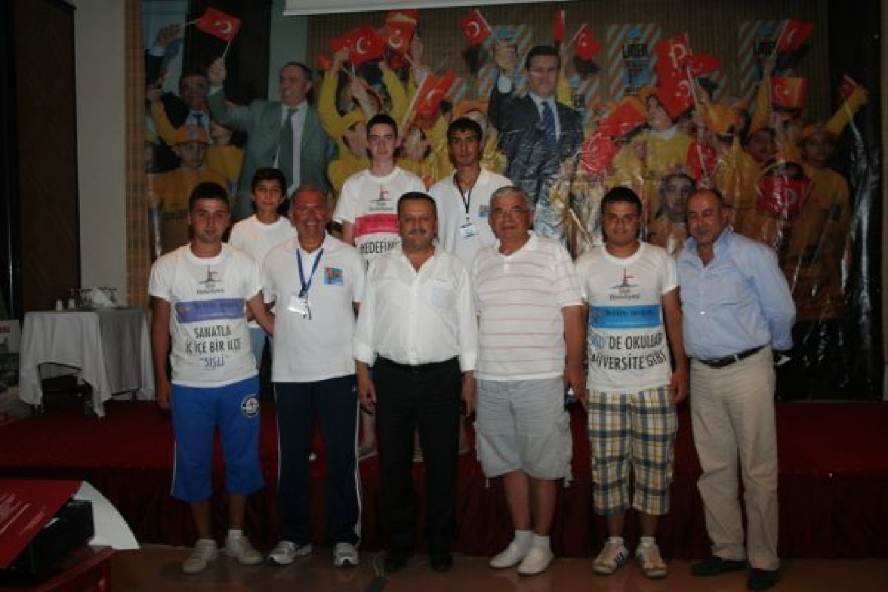 CHP'Lİ VEKİLLER LİDERLER KAMPINDA 2