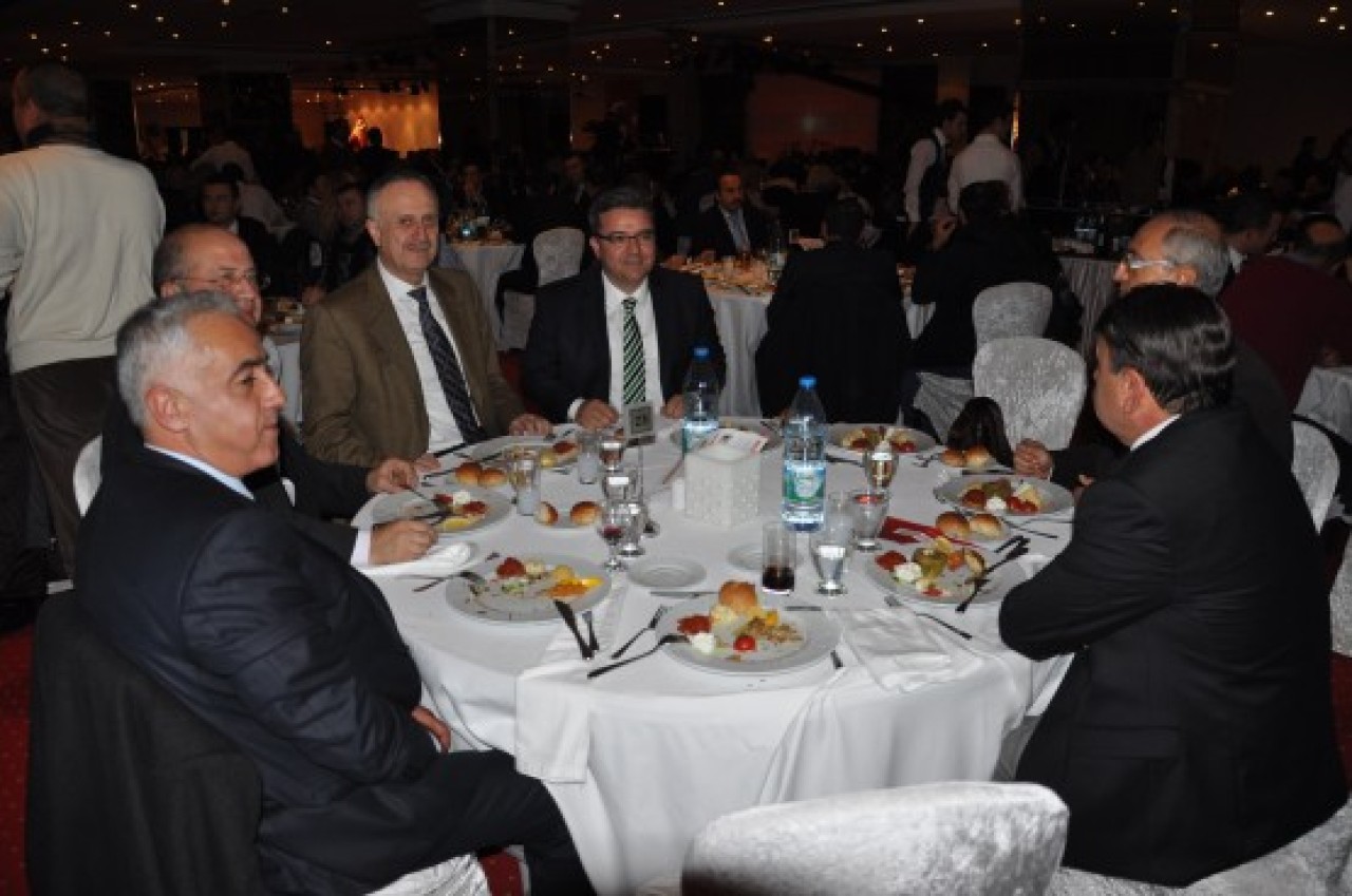 HABERDAR 12. YAŞ GALA YEMEĞİ 58