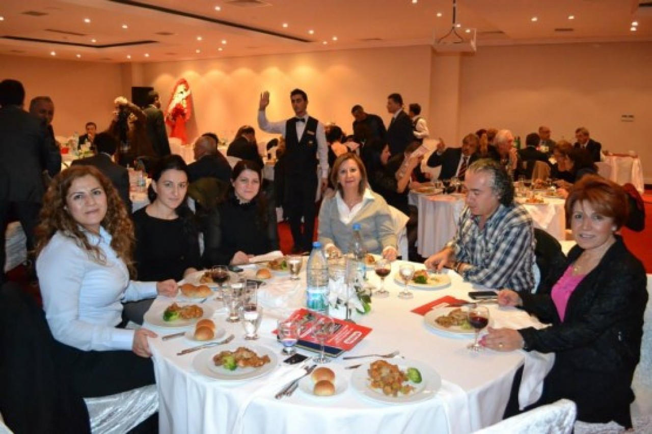 HABERDAR 12. YAŞ GALA YEMEĞİ 85