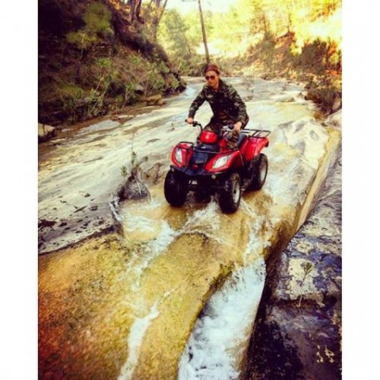 Instagramda ünlüler 14 Aralık 2015 14