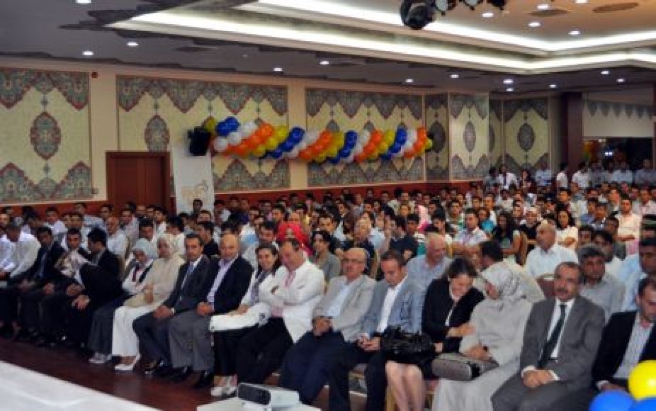 Ak Parti Esenyurt Gençlik Kolları Şimşir’le Devam