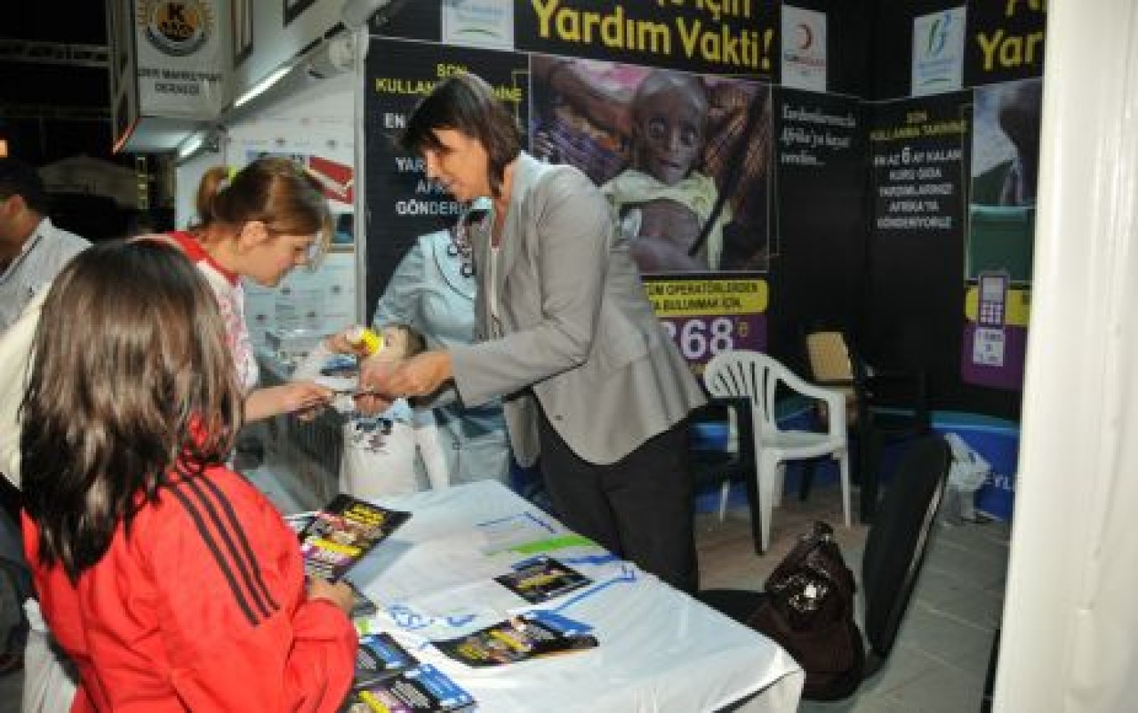 ŞİMDİ AFRİKA’YA YARDIM VAKTİ!