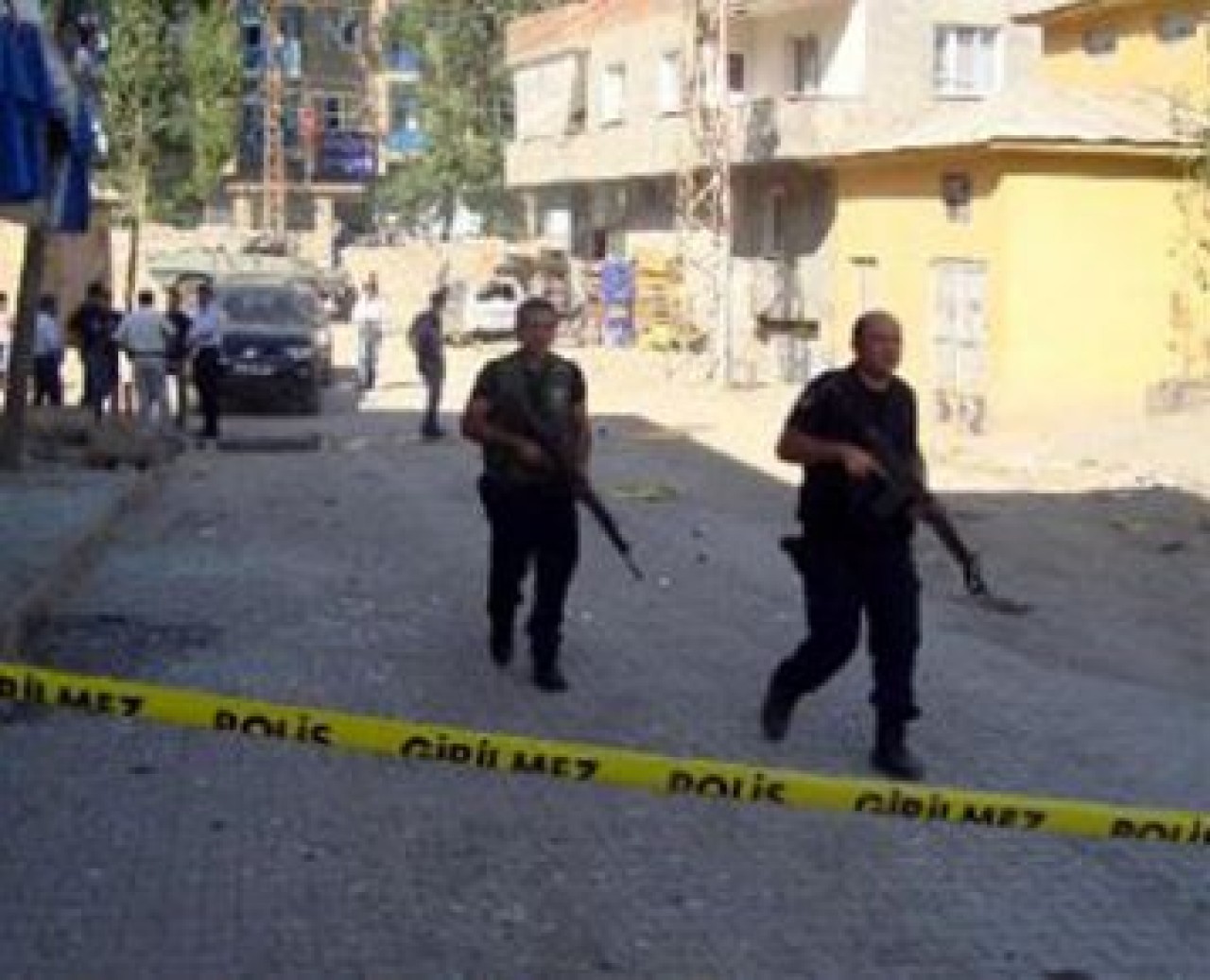 PKK'lı teröristler bunu da yaptı!