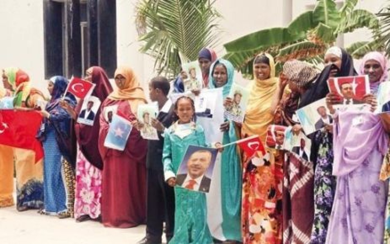 Biz geldik herkes gelebilir