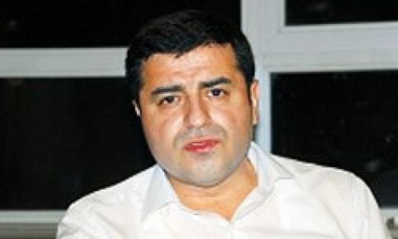 İmralı’yı ziyaret izni istediler