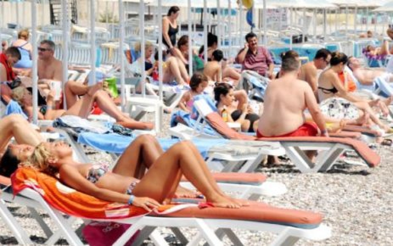 Güney sahillerinde 'bayram havası'