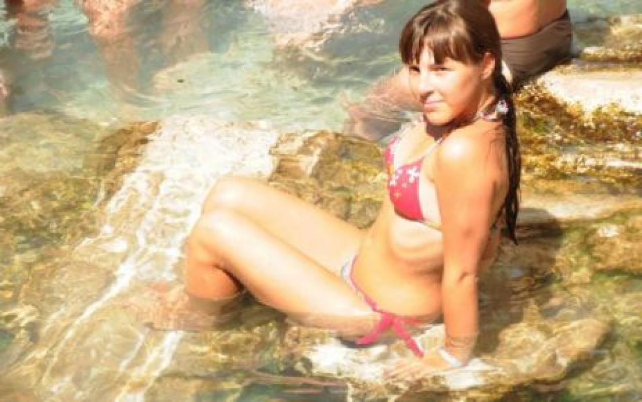 Kleopatra'nın havuzu güzellik saçıyor