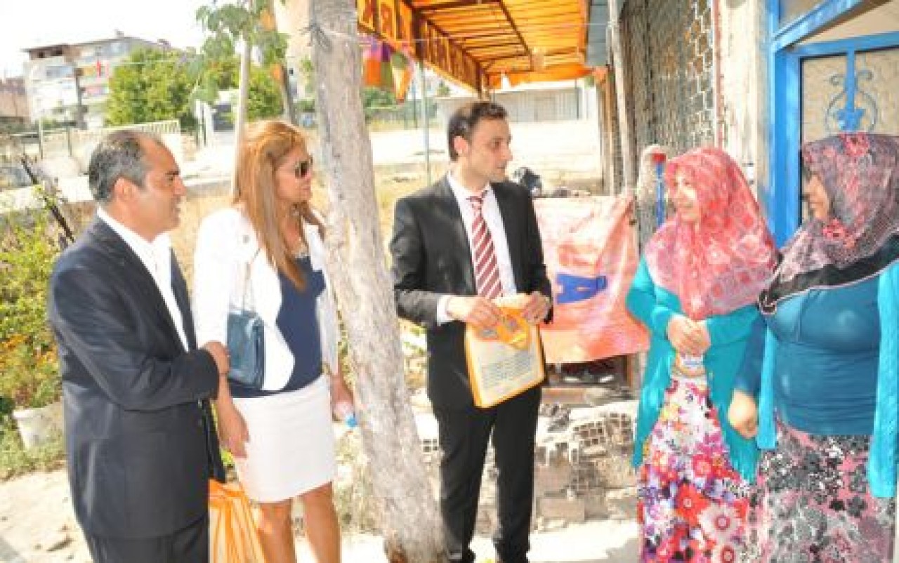 Avcılarlı yoksullara genç işadamları eli uzandı