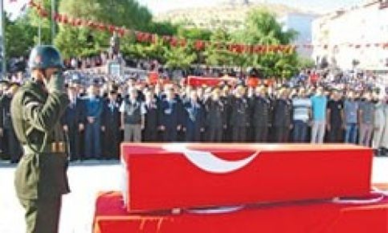 Şehitlere son görev