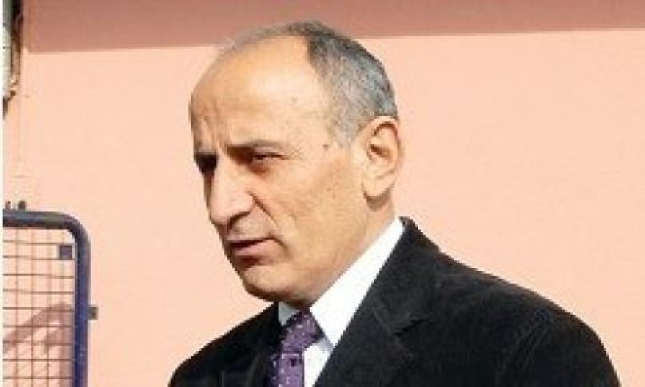 Başkana:Yerime geçin de sakin olun