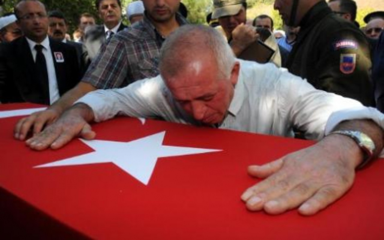 ‘Yine dünyaya gelip şehit olayım’ diyordur