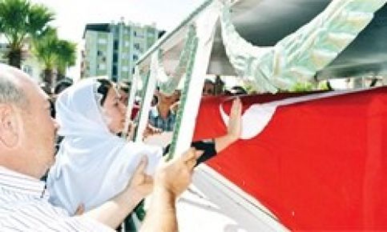 Şehit polis uğurlandı