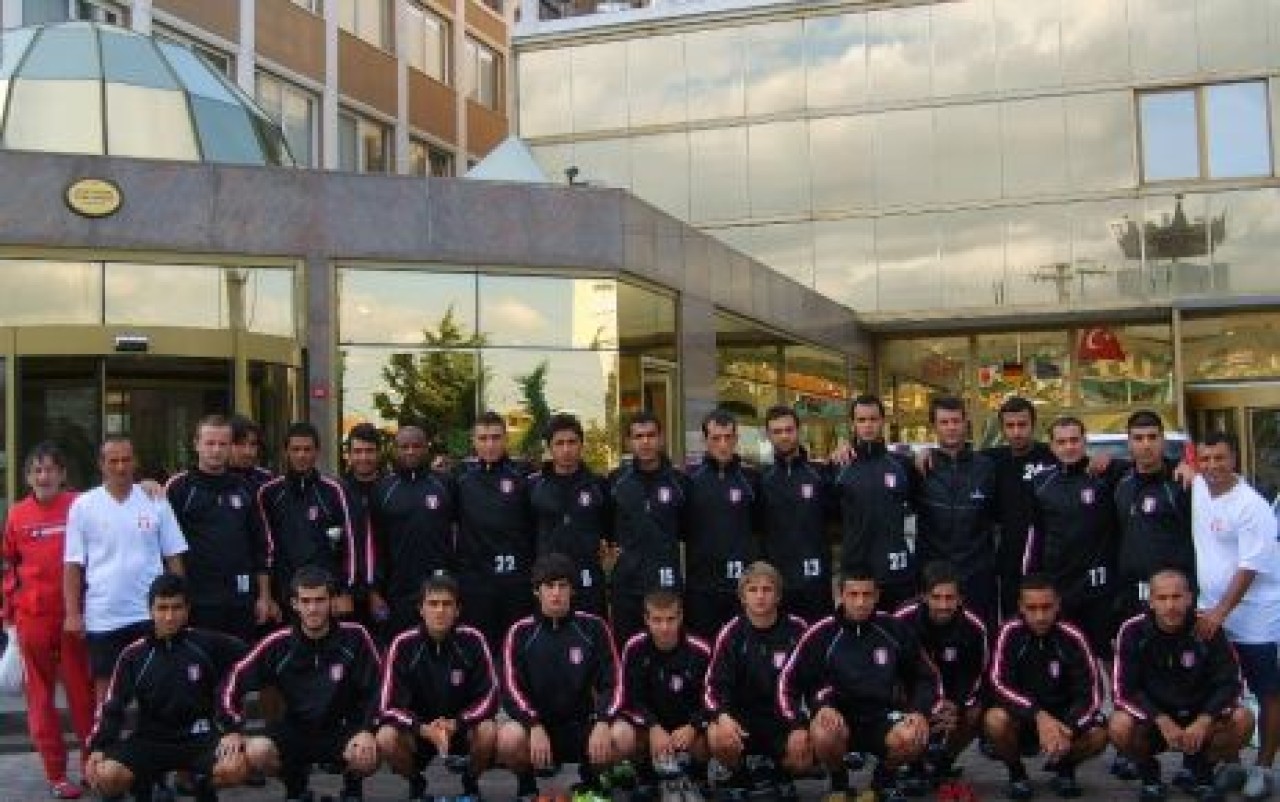 Feriköyspor’a Sarıgül’den 5 yıldızlı destek….