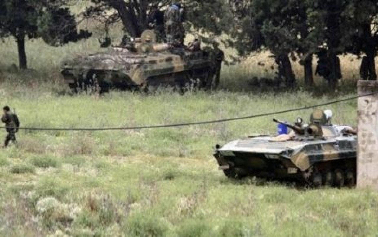 Suriye askerleri Lübnan topraklarına girdi