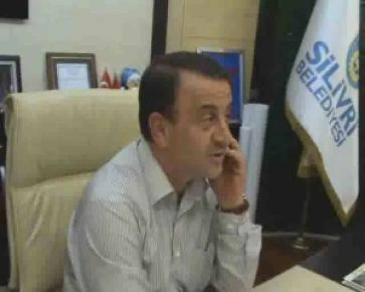 Özcan Işıklar Brüksel'e Gitti