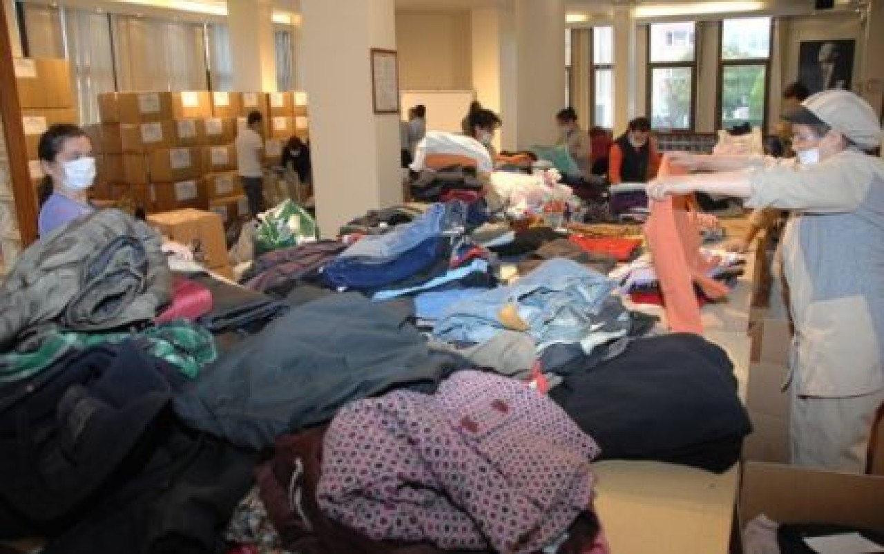 Sosyal Demokrat’lar depremzedeler için kenetlendi