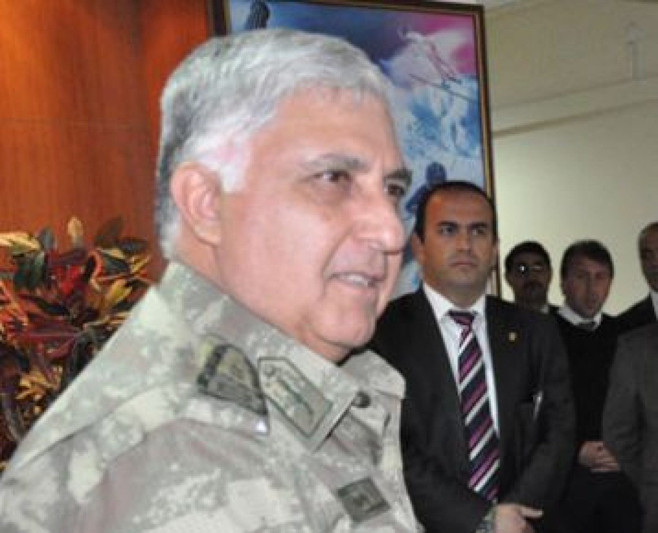 Org. Özel'den önemli açıklamalar