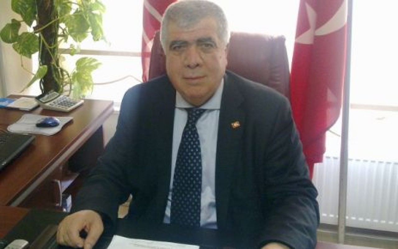 Hüseyin Şahin yeniden atandı.