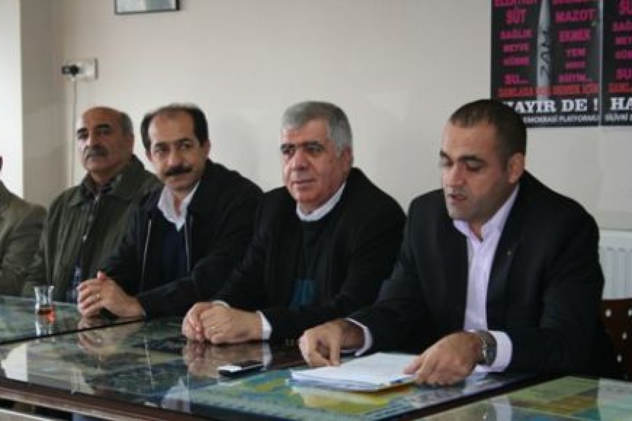 Demokrasi Platformu zamları potesto etti