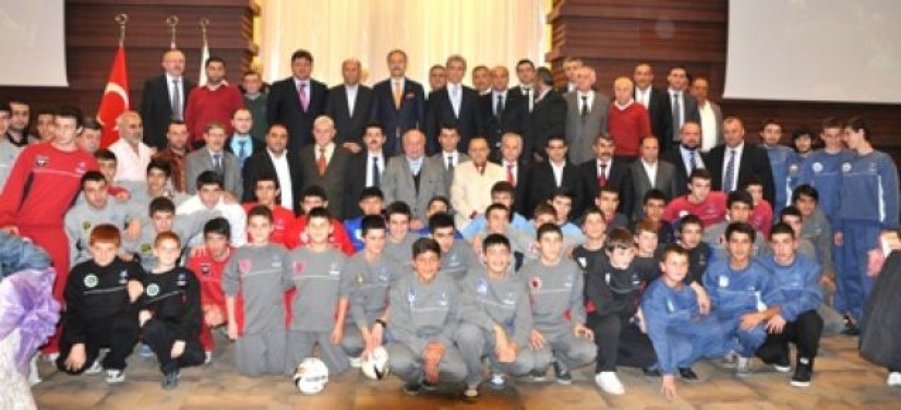 K.ÇEKMECE’YE BÜYÜK DESTEK