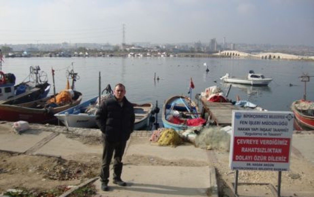 BALIKÇILAR İSKELELERİNİ İSTİYOR