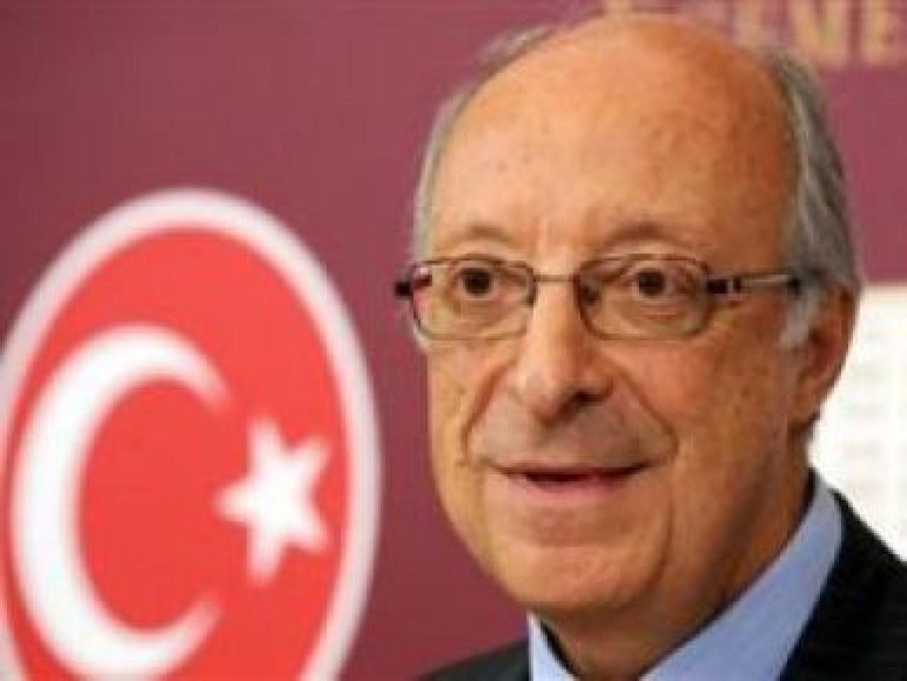 CHP bedelli askerliği Anayasa Mahkemesi'ne götürebilir