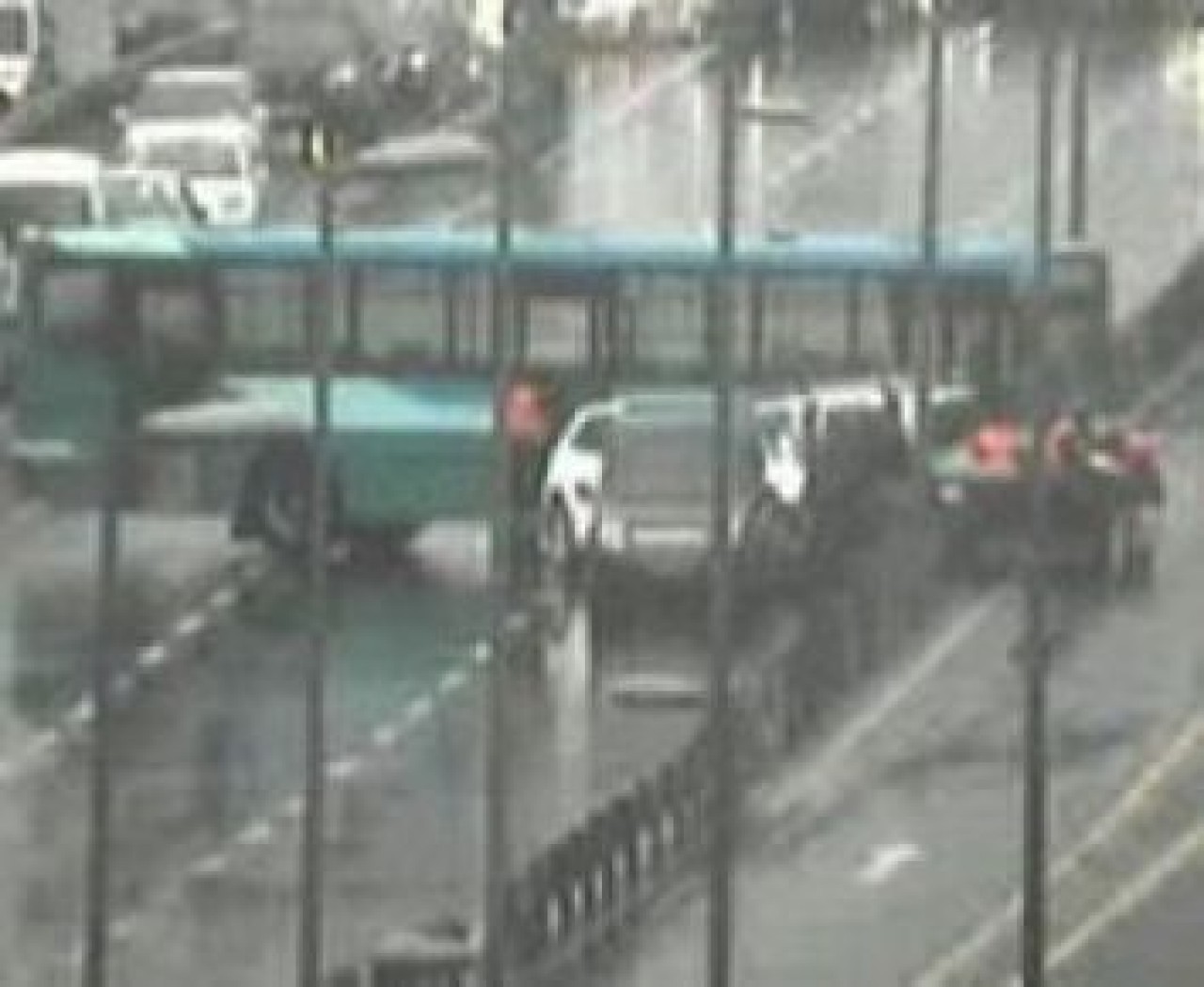 K.Çekmece'de otobüs dehşeti!