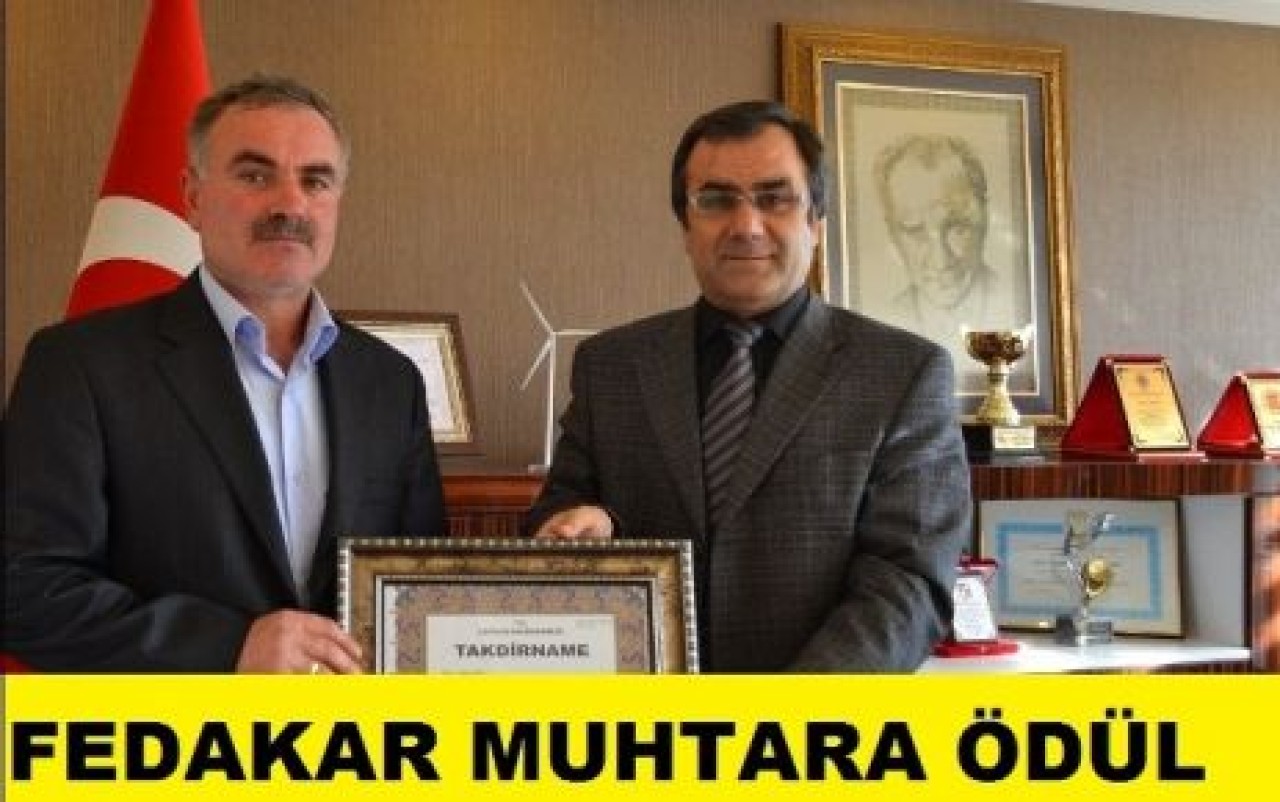 Fedakar Muhtara Takdir Belgesi