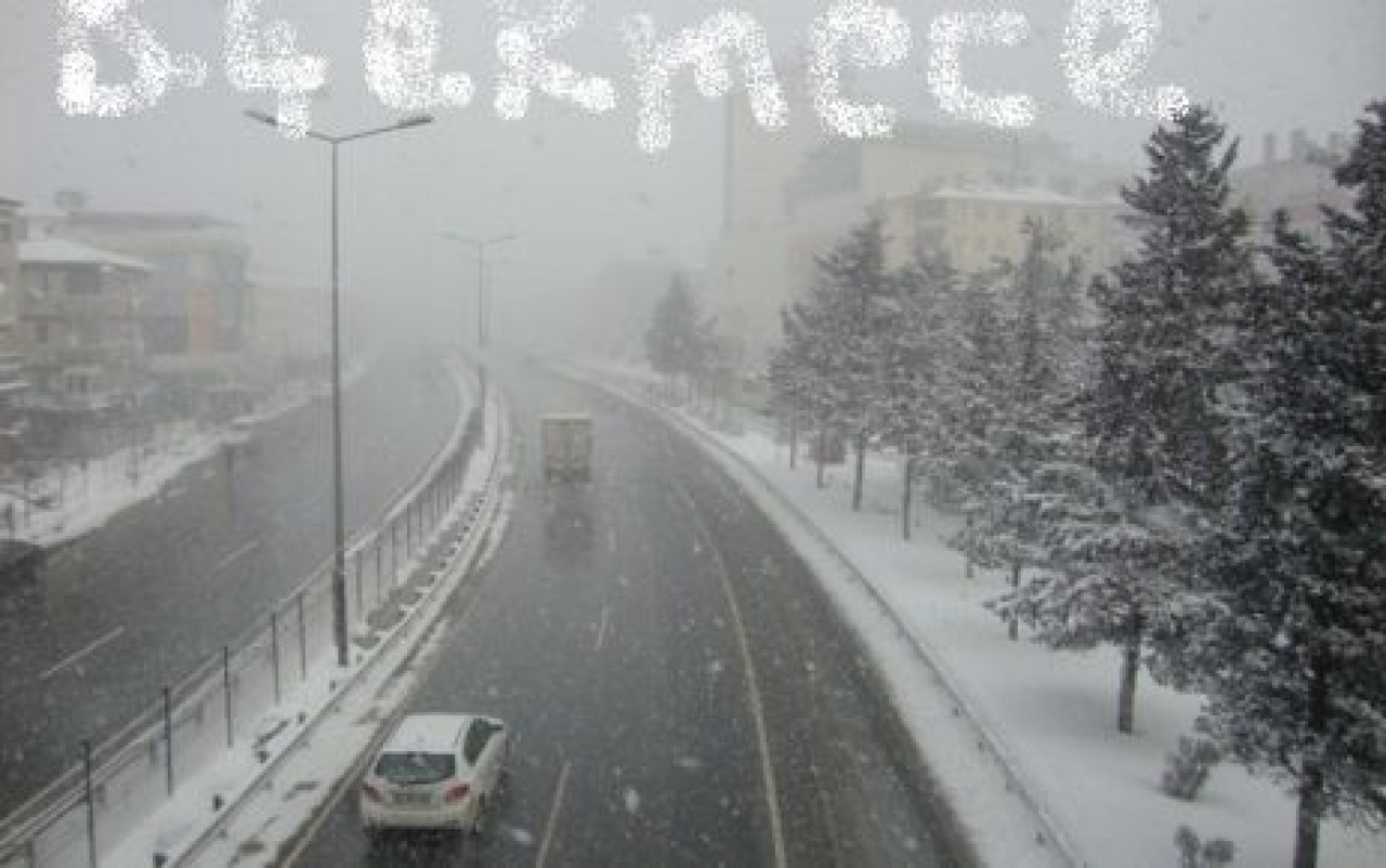 İstanbul -10.4'ü gördü