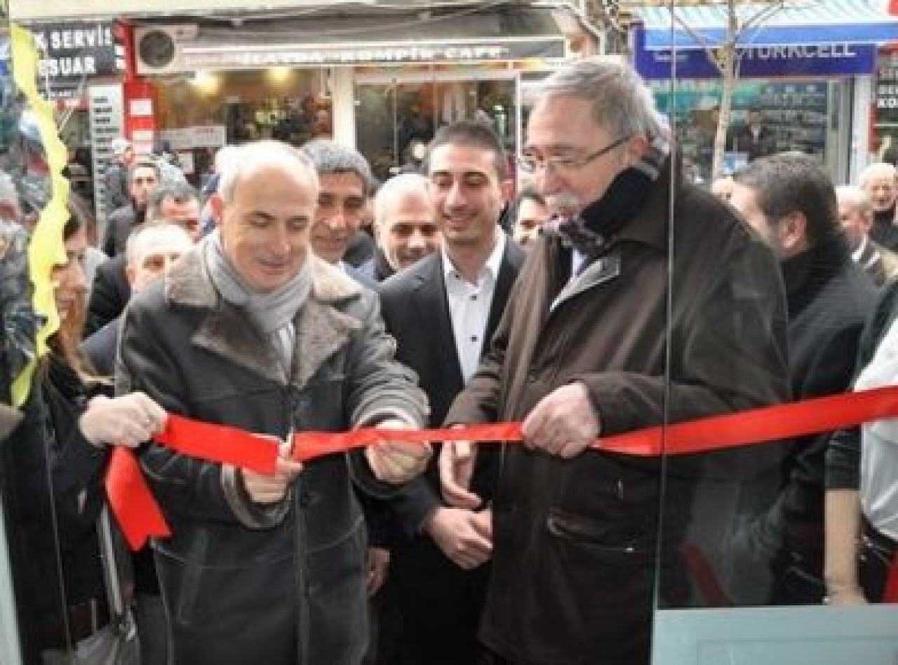 YENİ BİR THY BİLET SATIŞ OFİSİ HİTMETTE!