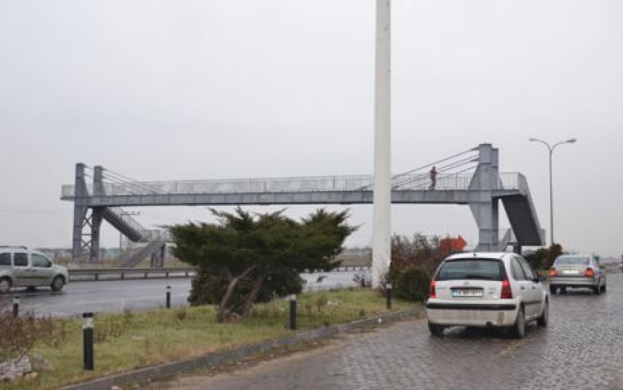 Maxi Önüne Güvenli Geçiş