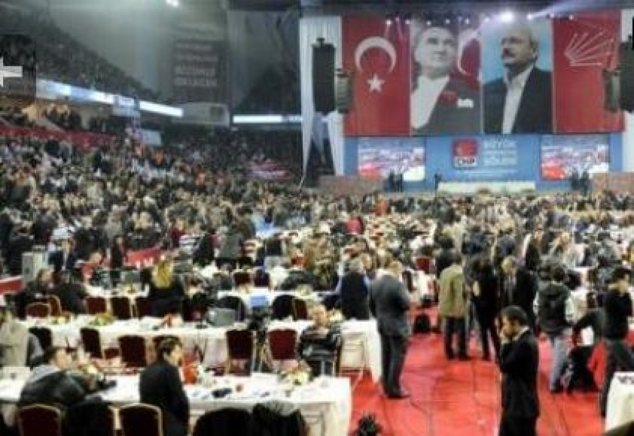 Önder Sav Bombaladı