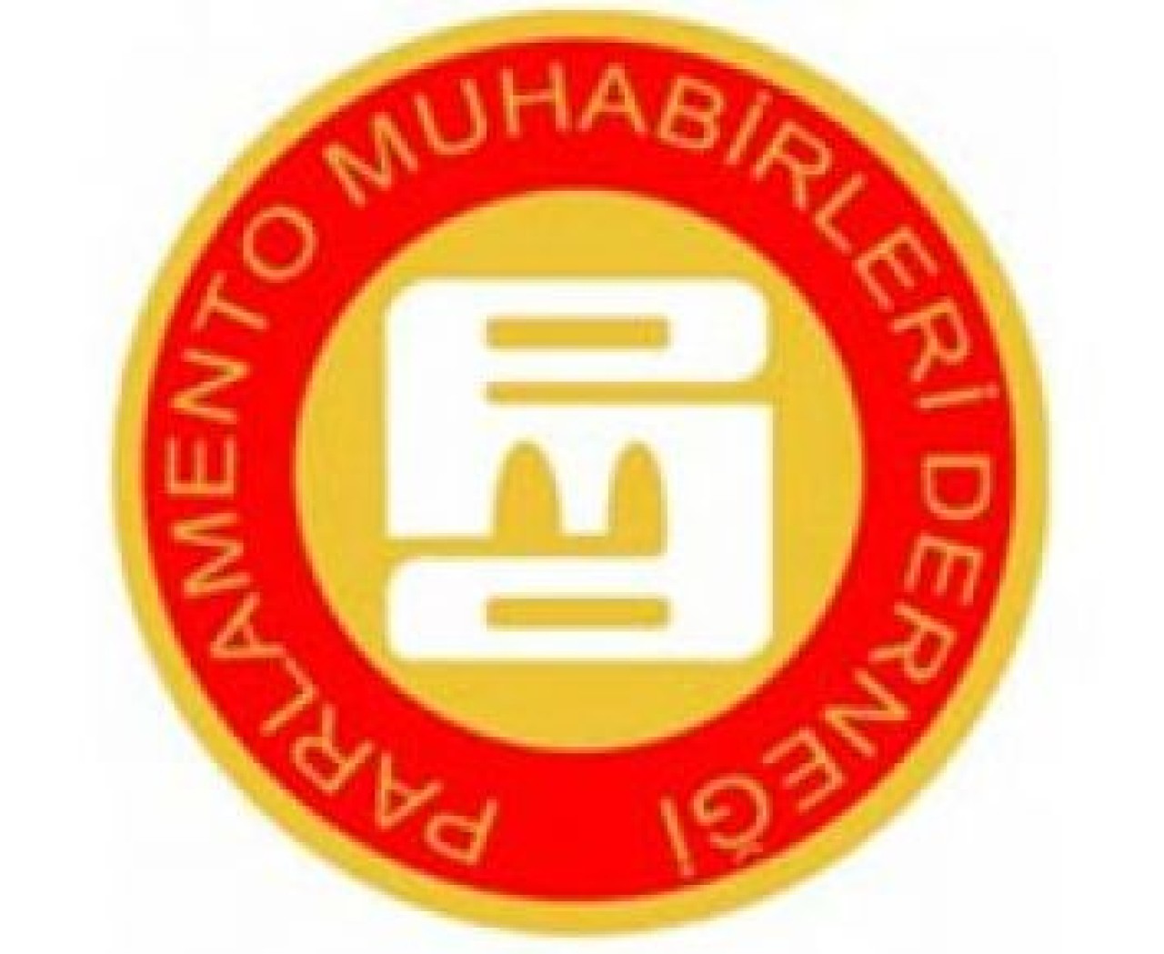 'Gazeteciye şiddete' tepki