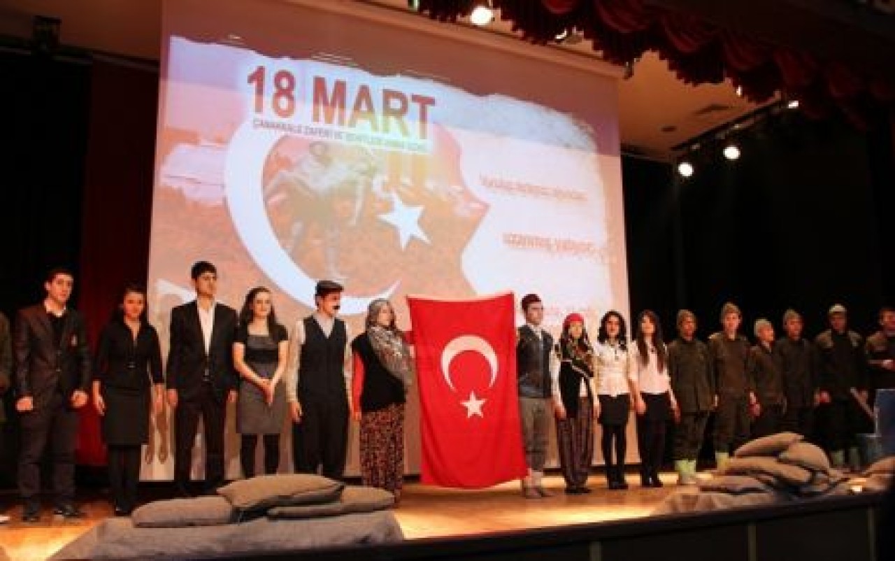 Çanakkale şehitleri Esenyurt’ta yâd edildi