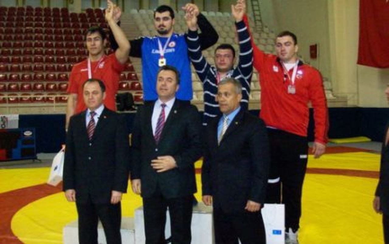 Büyükçekmece’nin altın adamı, Ali Nail Arslan…