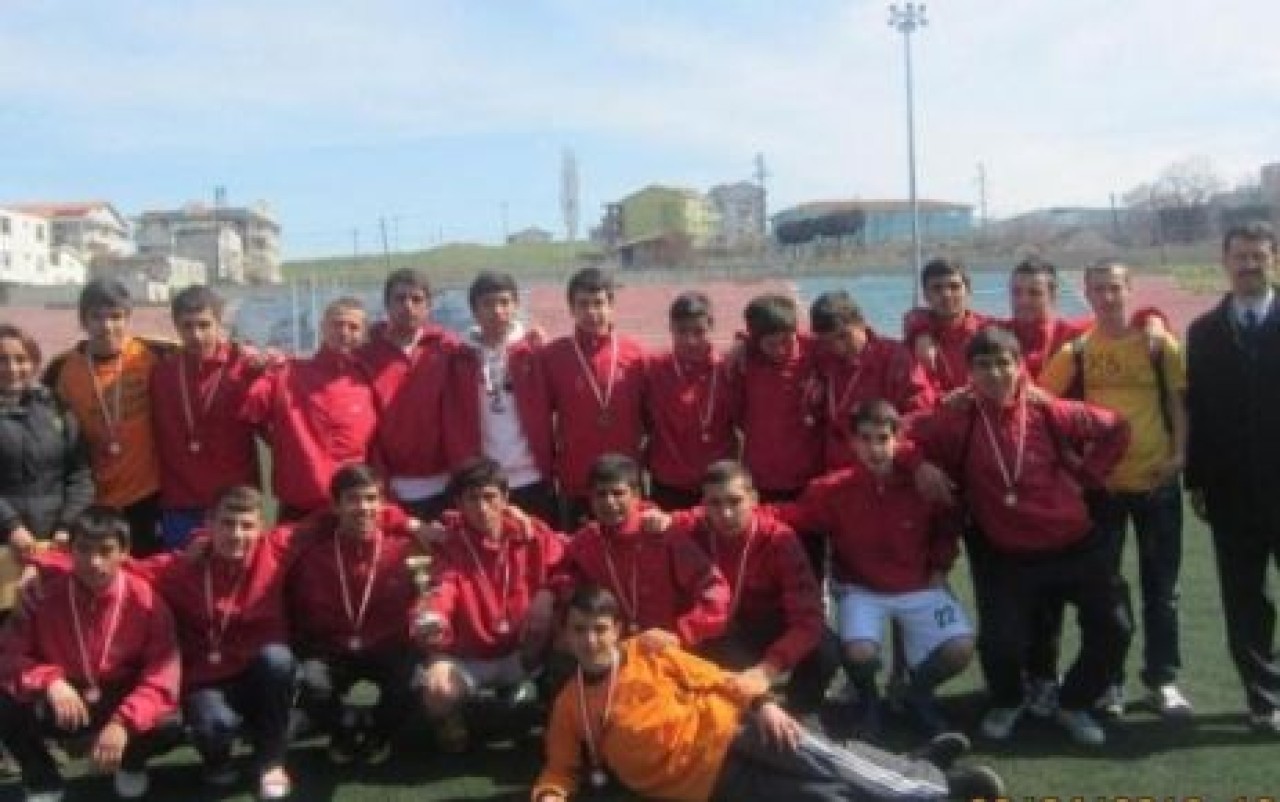 Silivri Teknik ve Endüstri Meslek Lisesi Başarıya Doymuyor