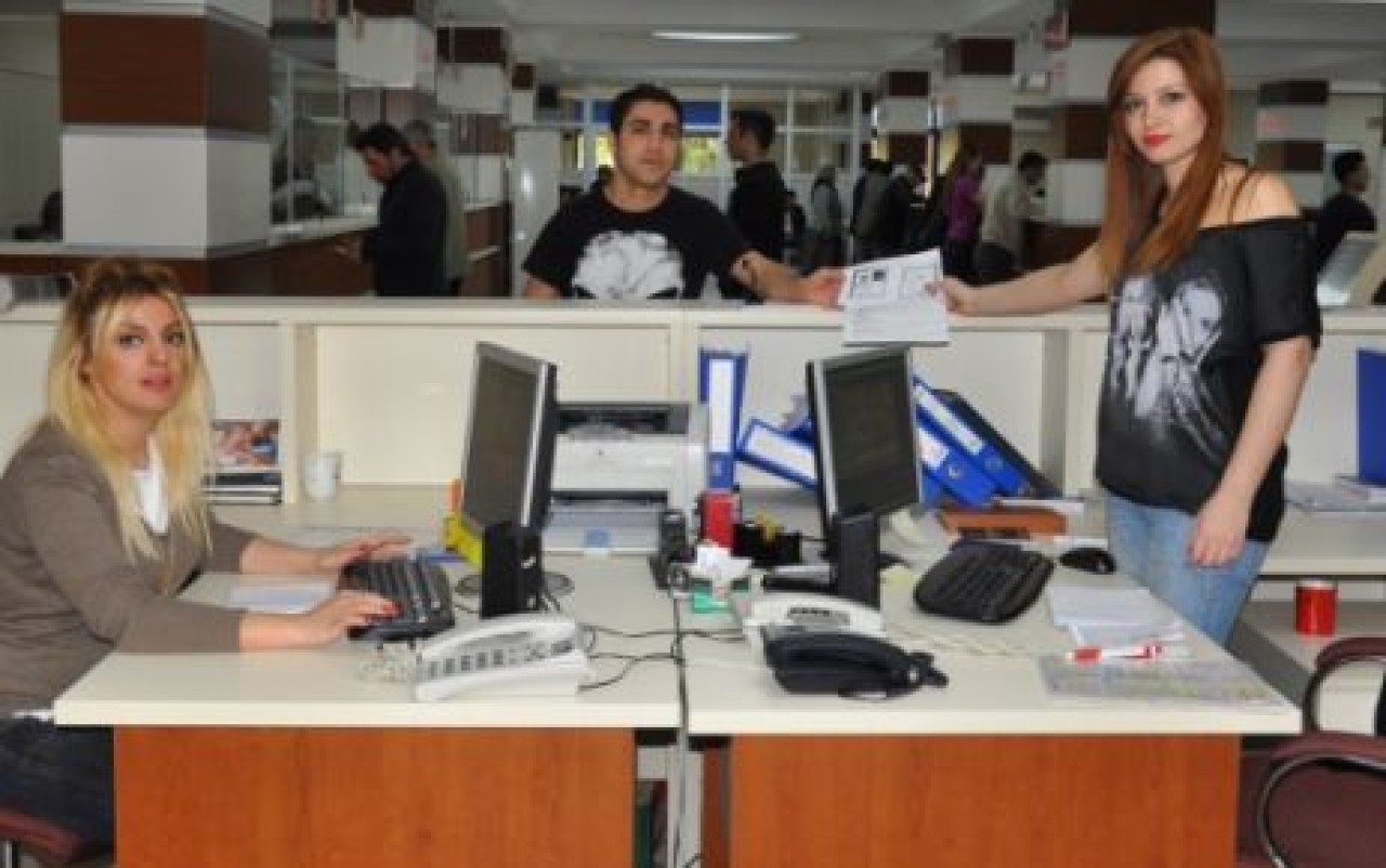 Avcılarda İşsizler için el ele