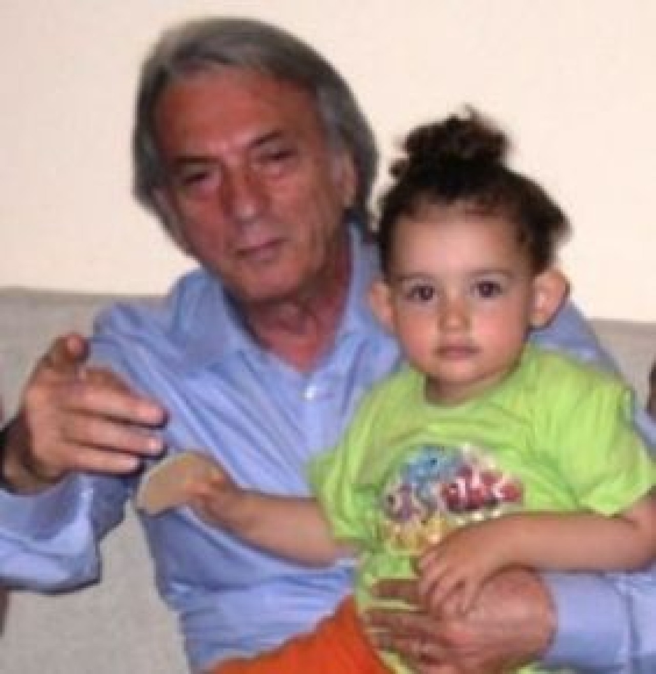 TORUNU İLE MEYDANLARDA!