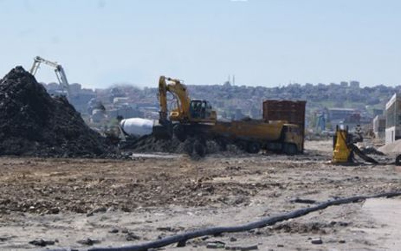 Büyükçekmece sahili Allah’a emanet!