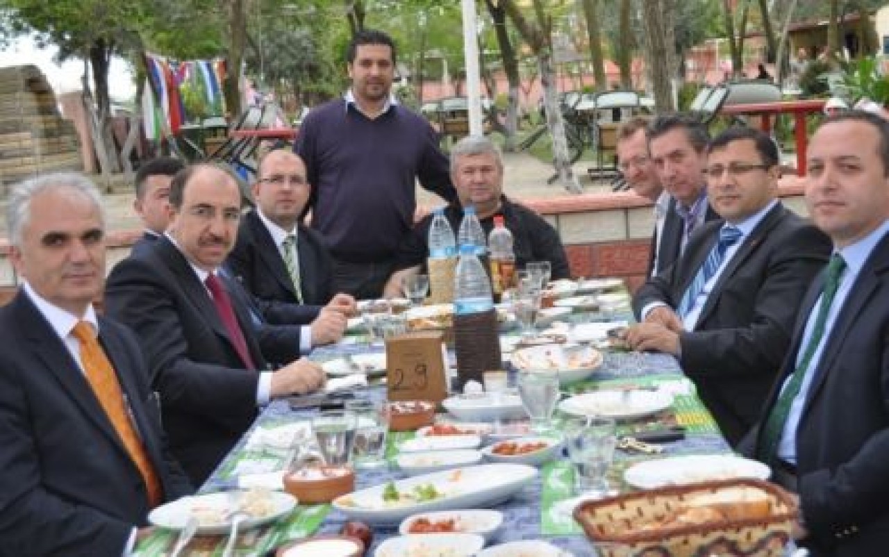 Karakaş’tan Green Park’a özel kutlama