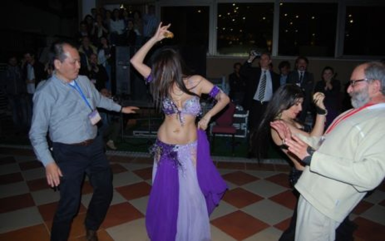 Gündüz BİLİM, gece EĞLENCE…