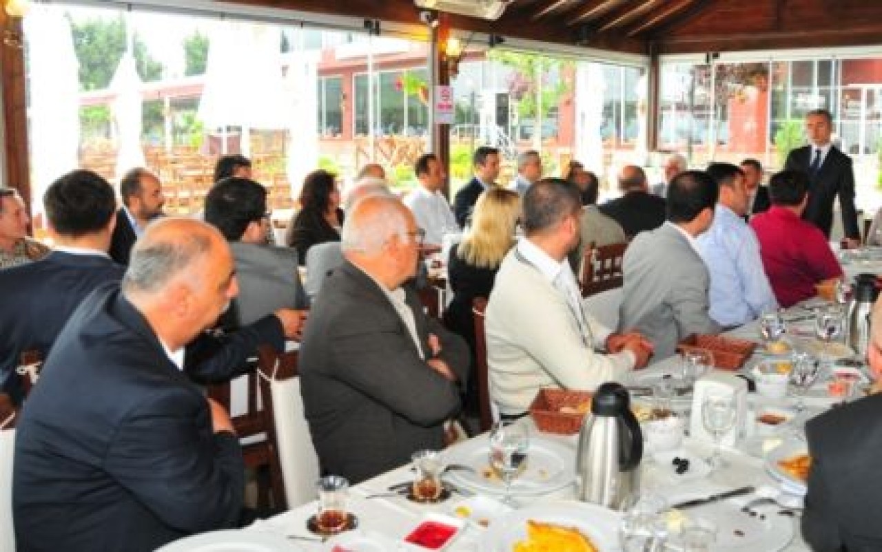 MİMAR, MÜHENDİS VE YAPI DENETİMCİLER BULUŞTU