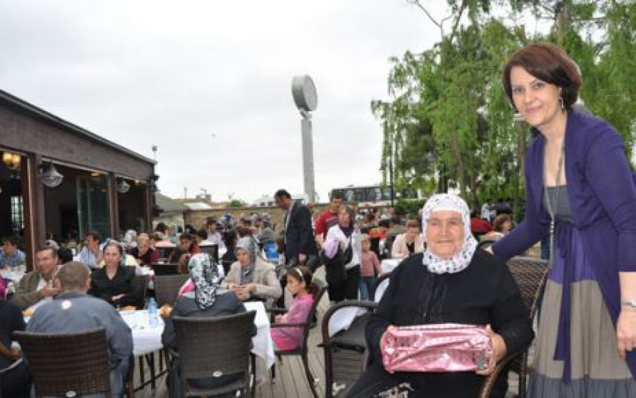 YILIN ANNESİ, ENGELLİ ANNESİ