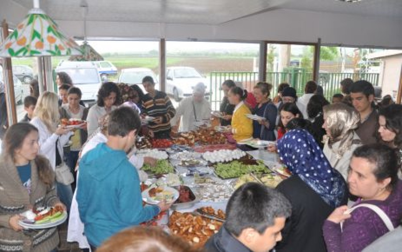 YILIN ANNELERİ YİNE GÖNÜLLÜ ANNELER