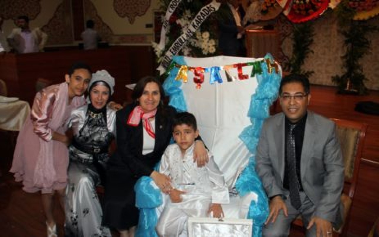 KARAKOÇ AİLESİNİN MUTLU GÜNÜ