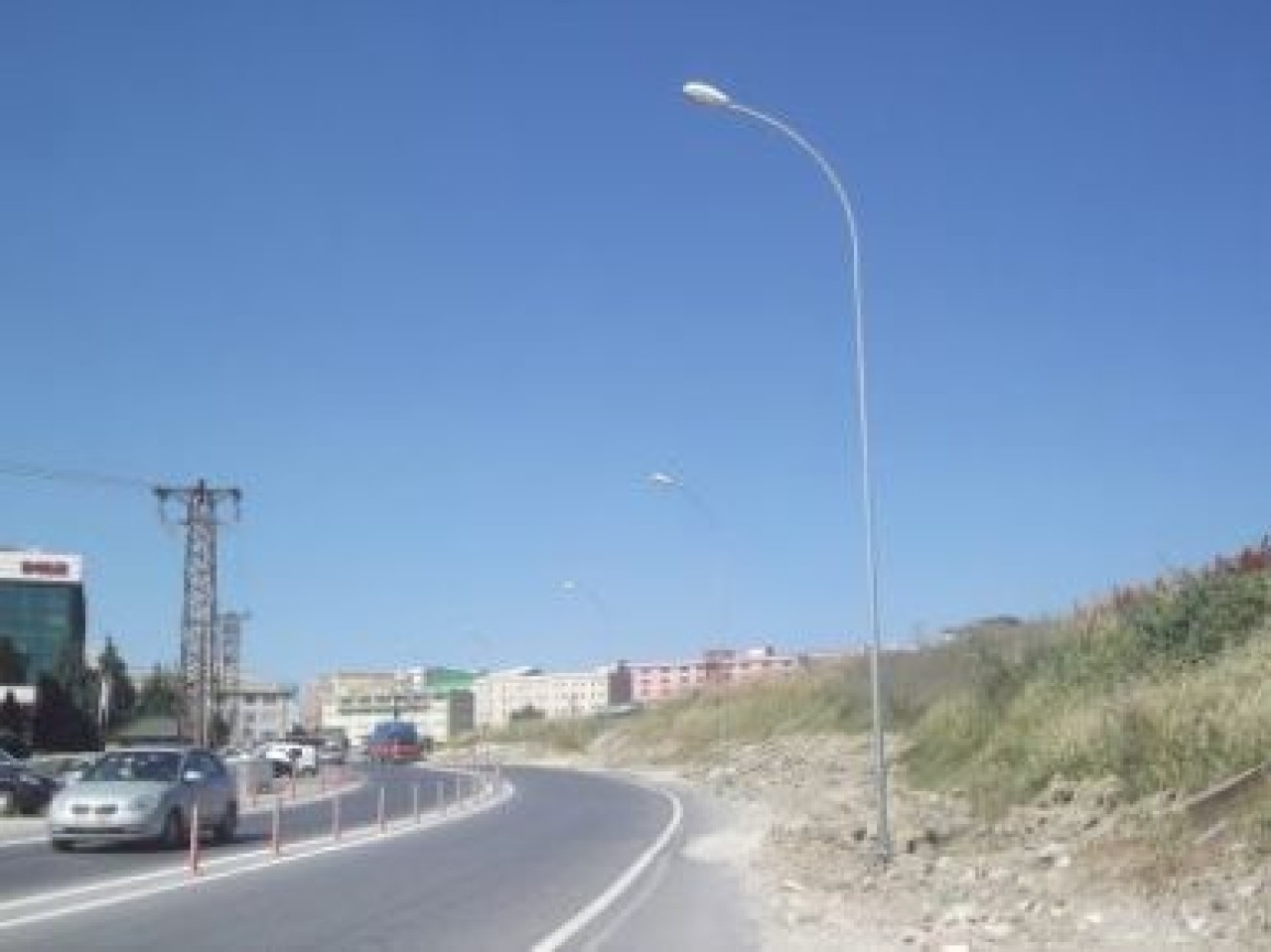 BEYLİKDÜZÜ AYDINLANIYOR…