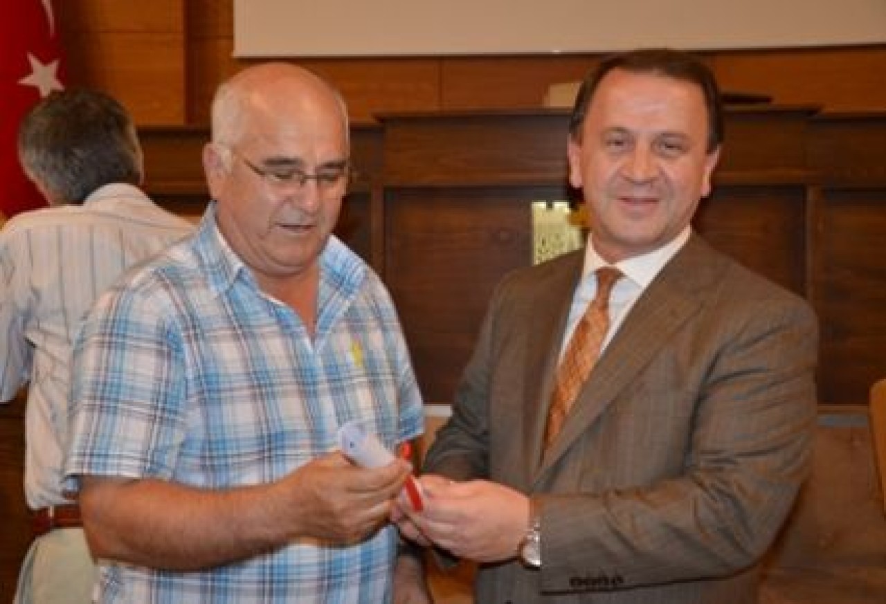 80 ADA’DA MUTLU SON; TAPU DAĞITIMI BAŞLADI