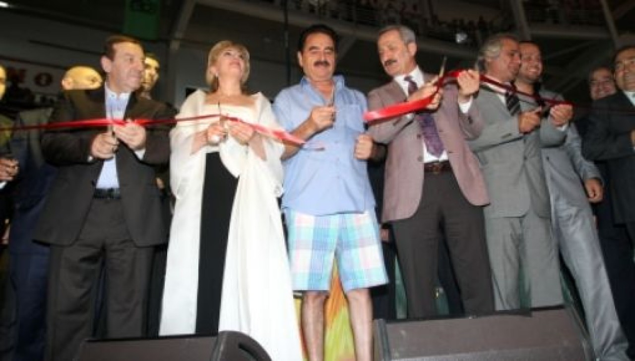 Türkiye’nin en büyük Bit Pazarı Esenyurt’ ta açıldı.