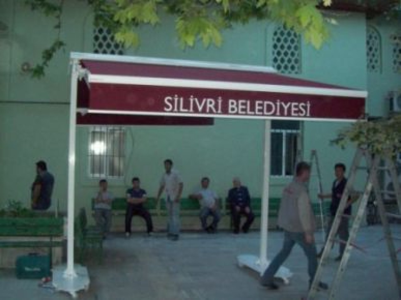 CAMİLERE TENTE ALIMI YAPILDI