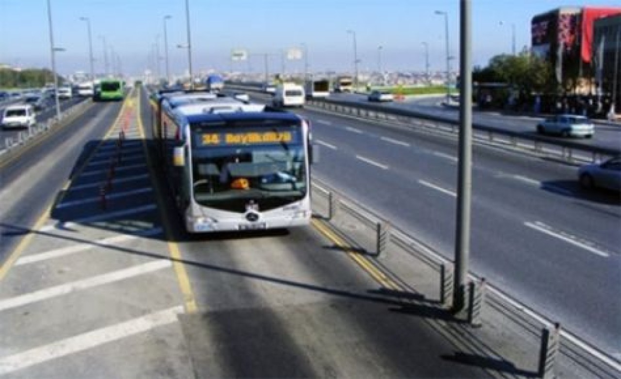 Metrobüs Hattının açılması için son aşama